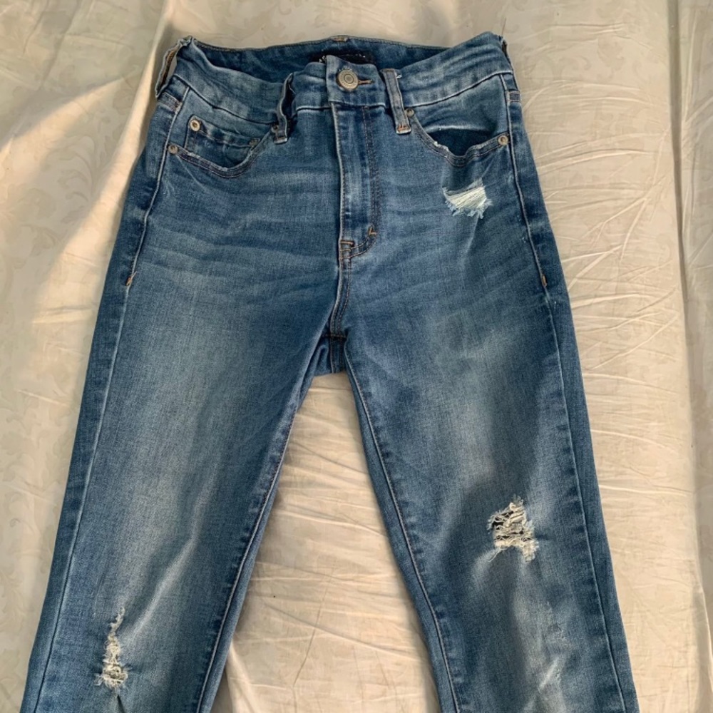 Jeans - Picture 2 of 4